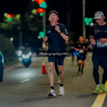 Runner Photo 3661350