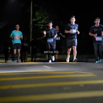 Runner Photo 3661372