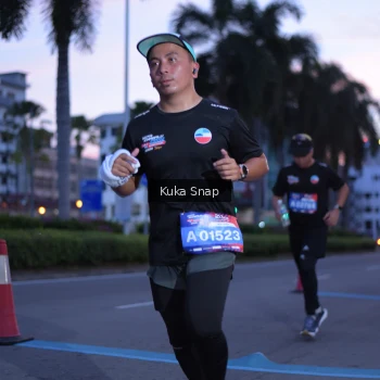 Runner Photo 3661376