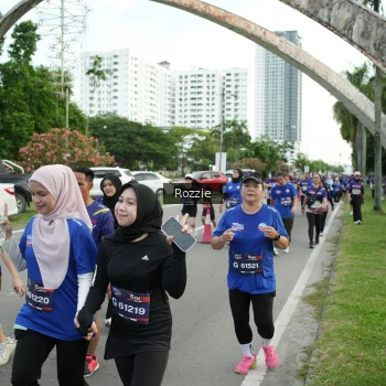 Runner Photo 3661393