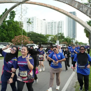 Runner Photo 3661399