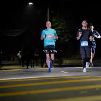 Runner Photo 3661407