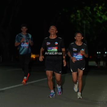 Runner Photo 3661438