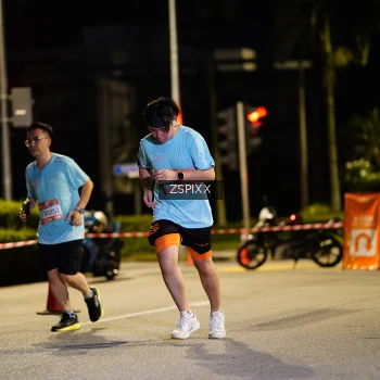 Runner Photo 3661518