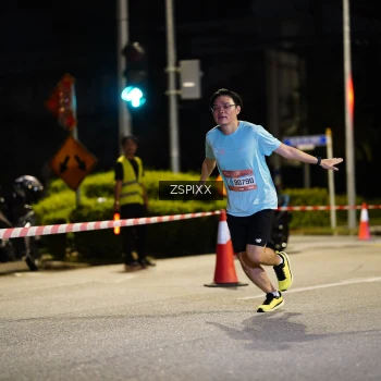 Runner Photo 3661588