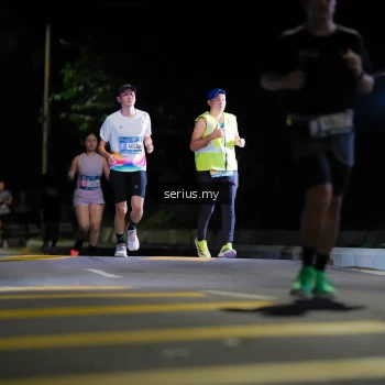 Runner Photo 3661592