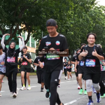 Runner Photo 3661597
