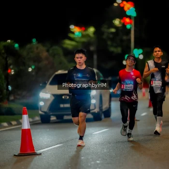Runner Photo 3661598