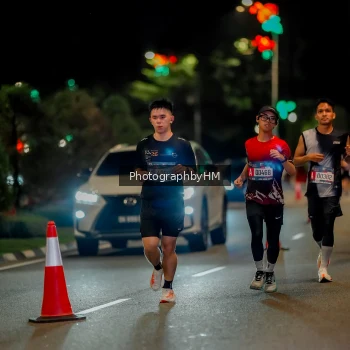 Runner Photo 3661618