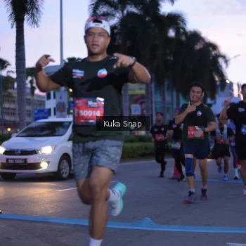 Runner Photo 3661620