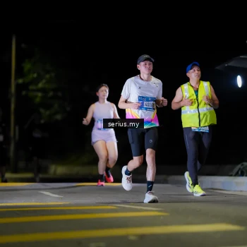 Runner Photo 3661623