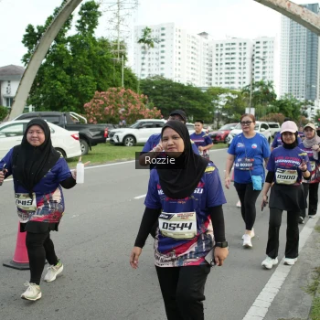 Runner Photo 3661624