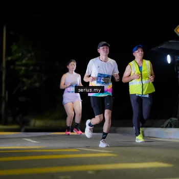 Runner Photo 3661625