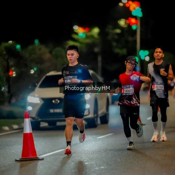 Runner Photo 3661649