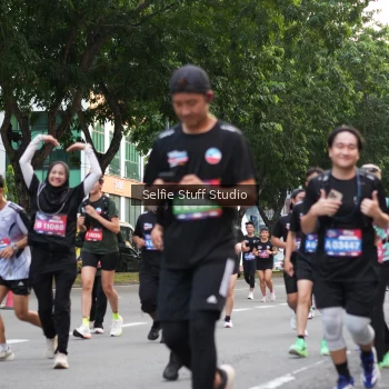Runner Photo 3661700