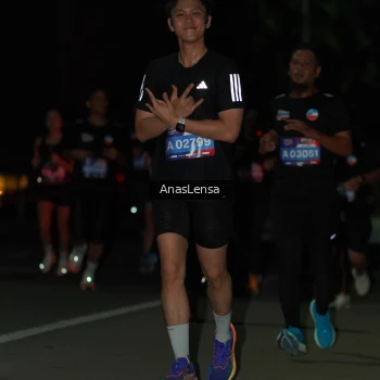 Runner Photo 3661704