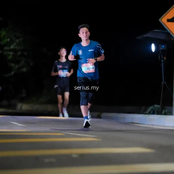 Runner Photo 3661719