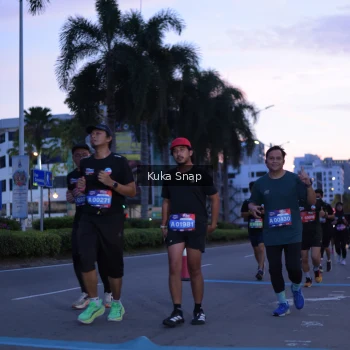 Runner Photo 3661723