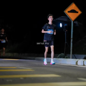 Runner Photo 3661735