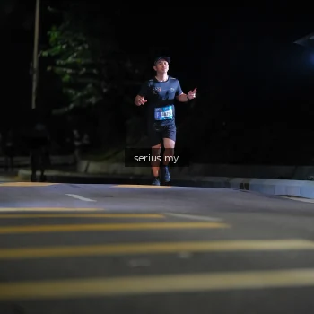 Runner Photo 3661755