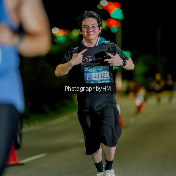 Runner Photo 3661772