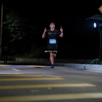 Runner Photo 3661776
