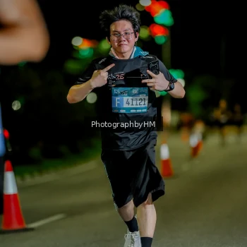 Runner Photo 3661793