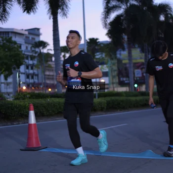 Runner Photo 3661799