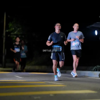 Runner Photo 3661843