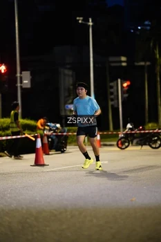 Runner Photo 3661847