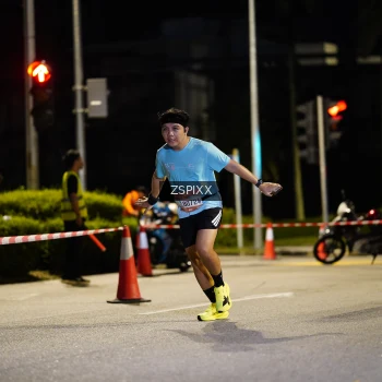 Runner Photo 3661876