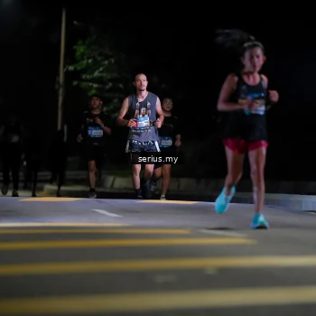 Runner Photo 3662044