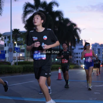 Runner Photo 3662048