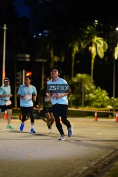 Runner Photo 3662064
