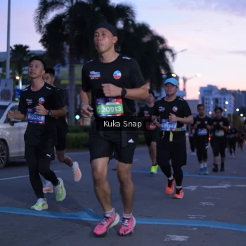 Runner Photo 3662104