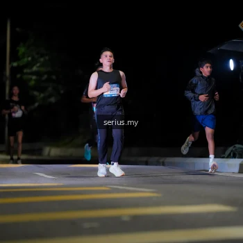 Runner Photo 3662105
