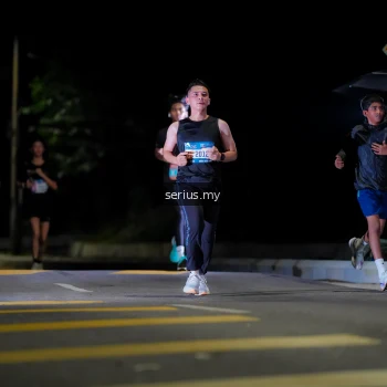 Runner Photo 3662111