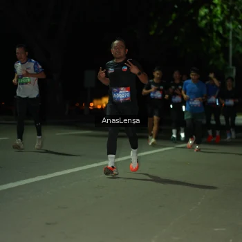 Runner Photo 3662240