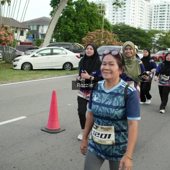 Runner Photo 3662301