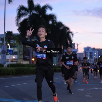 Runner Photo 3662304