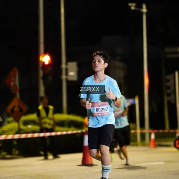 Runner Photo 3662315