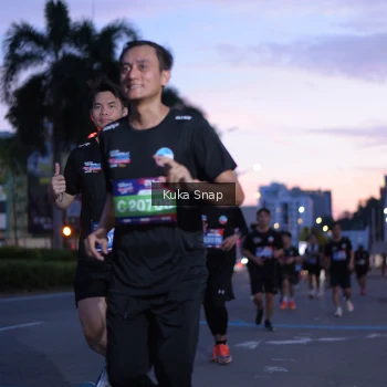 Runner Photo 3662325