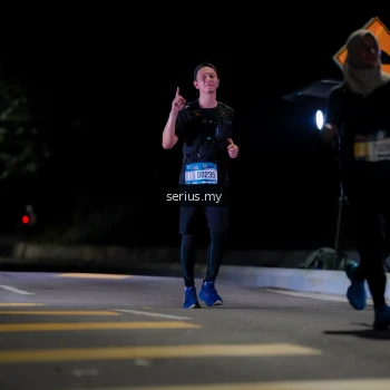 Runner Photo 3662379