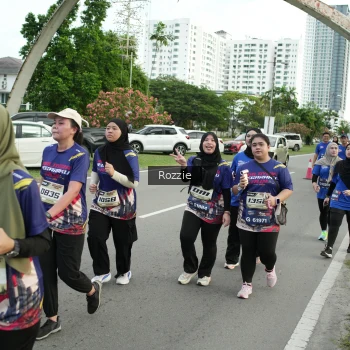 Runner Photo 3662381