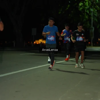 Runner Photo 3662396
