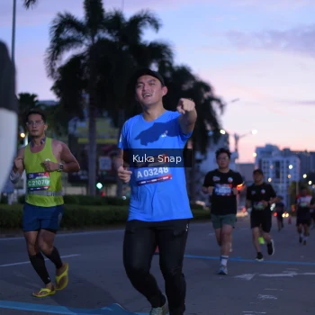Runner Photo 3662403