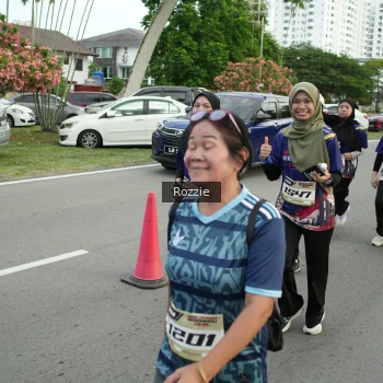 Runner Photo 3662456