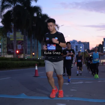 Runner Photo 3662460