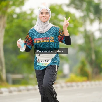 Runner Photo 3662543