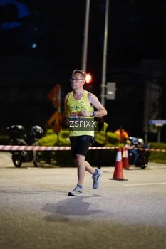Runner Photo 3662572